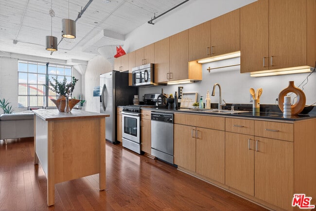 Photo - 200 N San Fernando Rd Unit 315