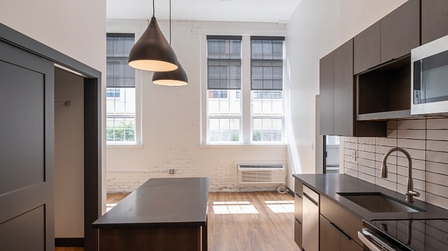 Warehouse Apartment - The Rails