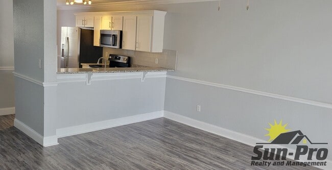 Photo - 480 Reed Canal Rd