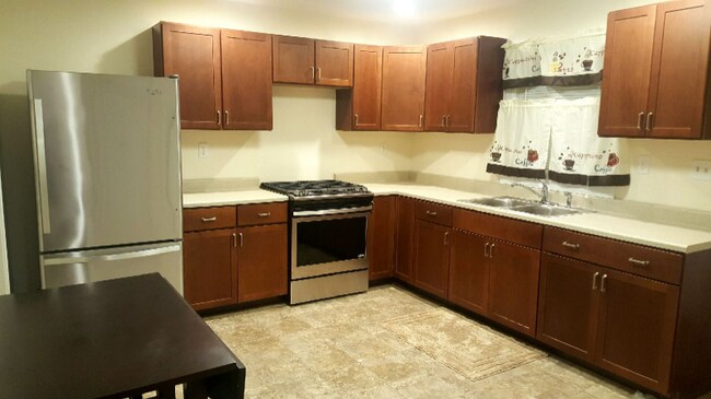 Photo - 3106 Hoffer St Unidad 3106 Rear Upper