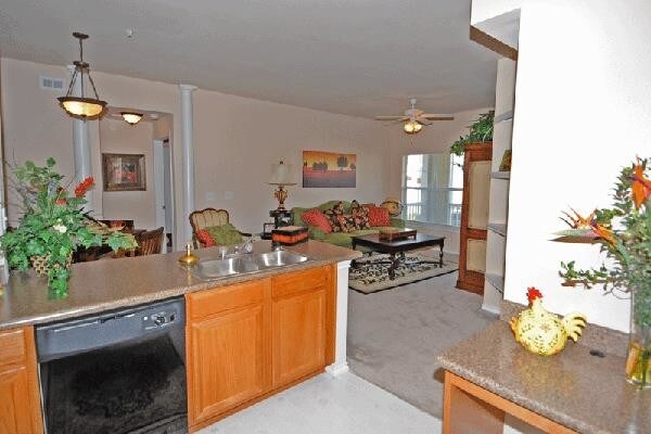 Sunset Pointe Apartments