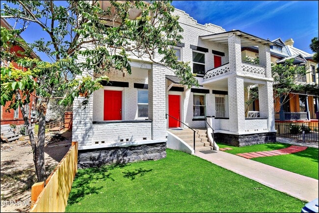 Photo - 615 Arizona Ave Unit 2