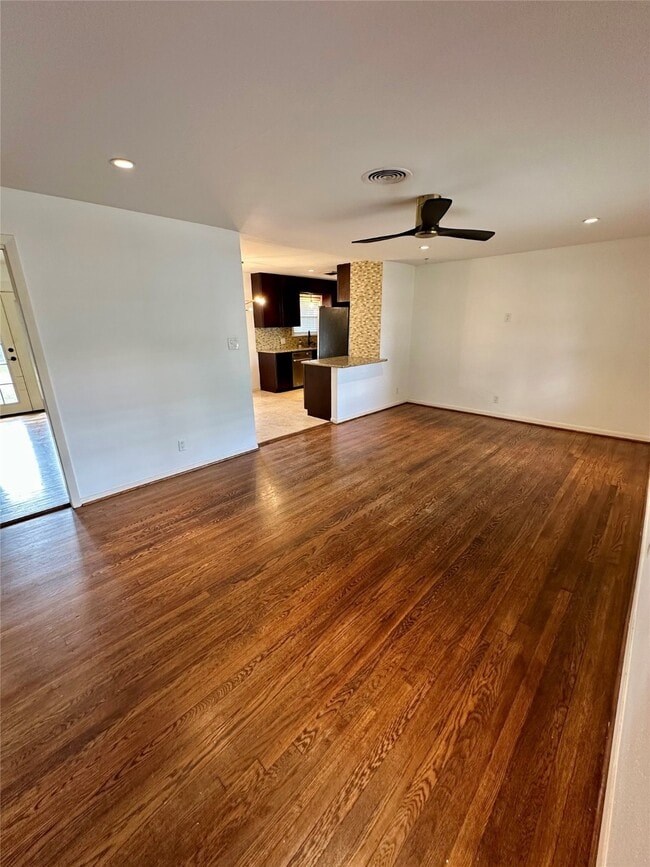 Photo - 4913 Nina Lee Ln