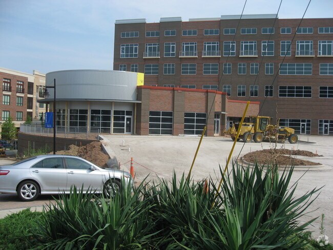 Photo - The Flats - Exchange on Erwin