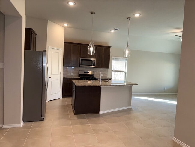 Photo - 31965 Retama Rnch Dr