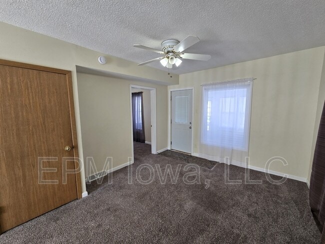 Photo - 330 Cottage St