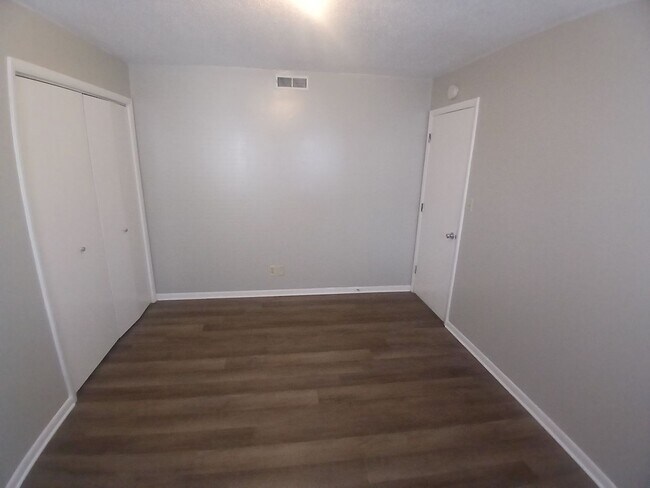 Photo - On-Site Laundry Unit 106-A