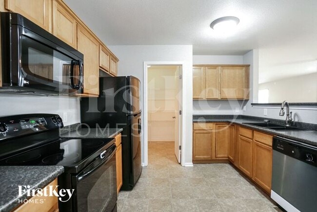 Photo - 15490 Gallow Ln