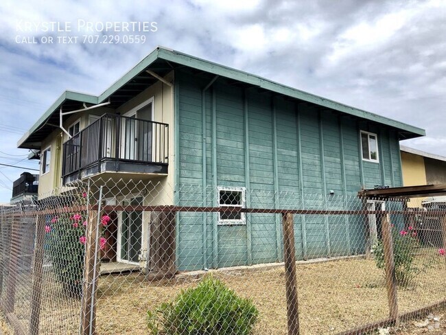 Building Photo - East Vallejo Apartment