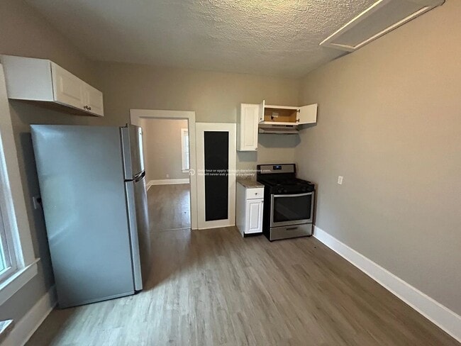 Photo - 624 Dresden Ave