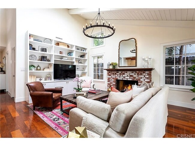 Photo - 12807 Milbank St