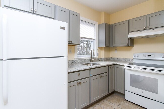 Building Photo - 3 Atlantic Ave Unit 0 Rental