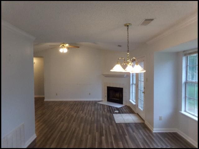 Photo - 2301 Lakeshore Dr