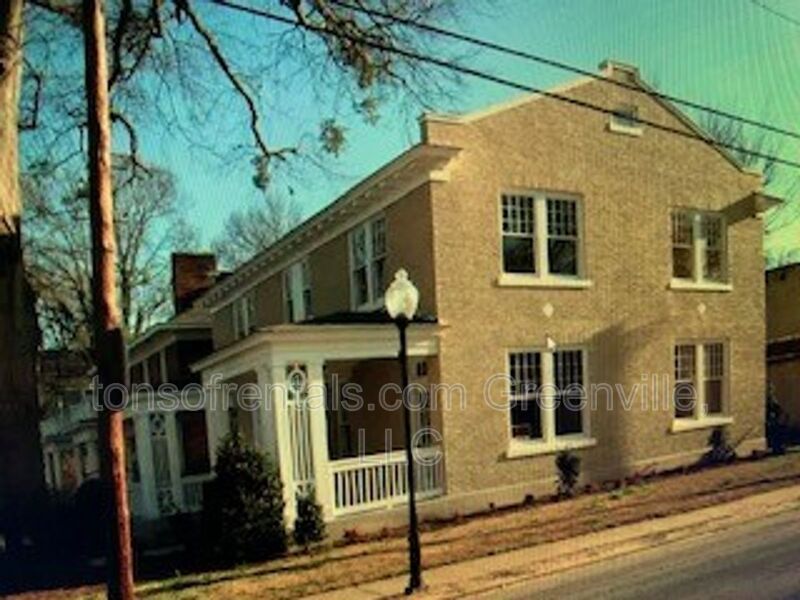 326 S Spring St Townhome Townhome Rental in Spartanburg SC