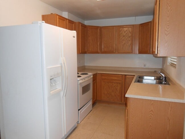 Photo - Downtown Downstairs Income Restricted Unit