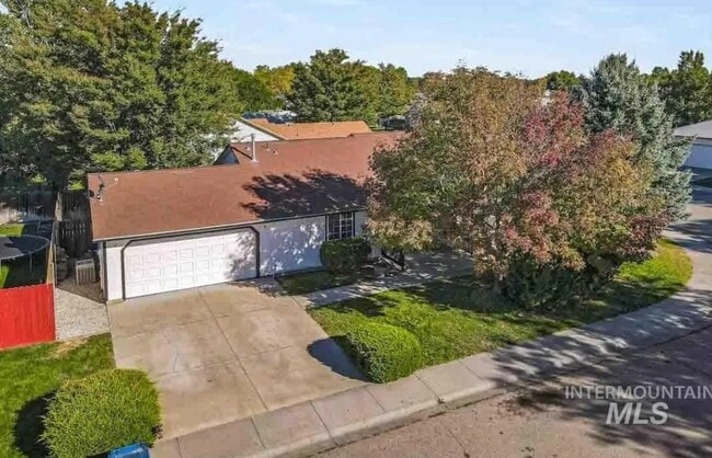 Photo - 230 War Eagle Dr