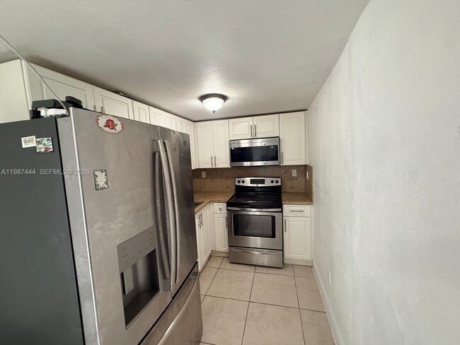 Photo - 2265 NW 100th St Unidad C