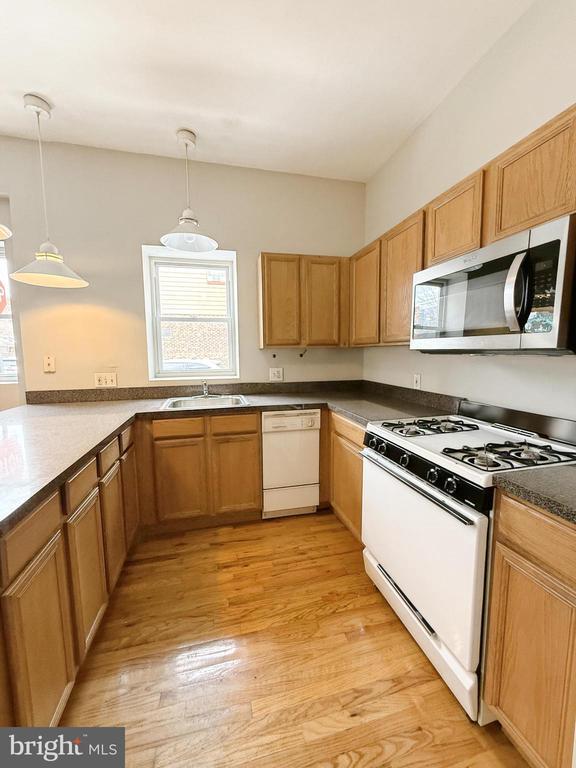 Building Photo - 1625 S 9th St Unit 1