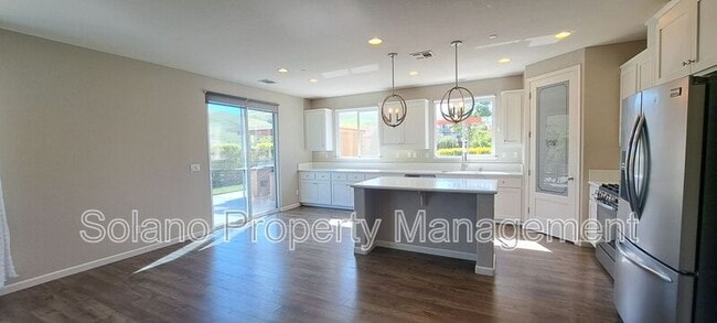 Photo - 4719 Sweetwater Pl