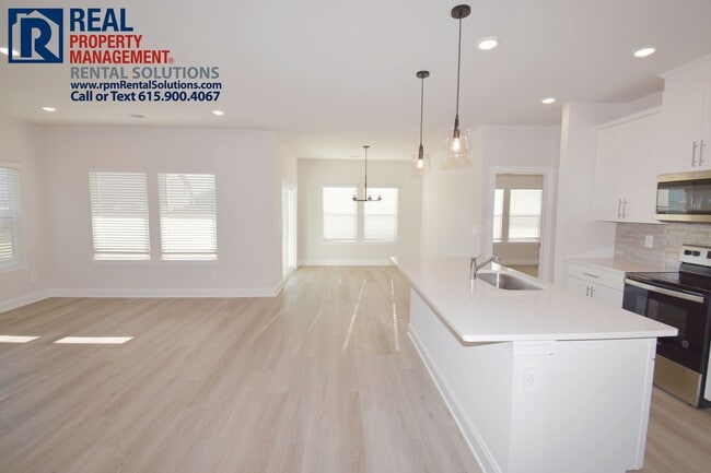 Photo - Beautiful 3 bedroom home in Murfreesboro! Off of Veterans Pkwy!