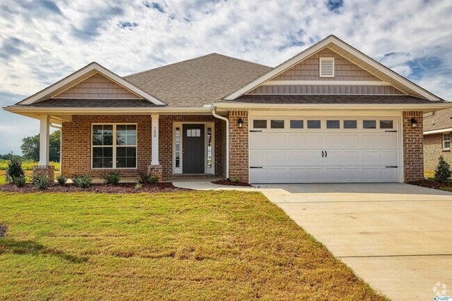 Building Photo - 180 Abercorn Dr Rental