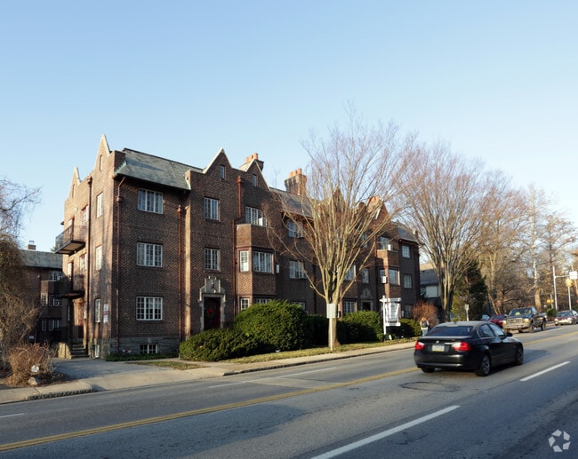 Photo - Haverford Gables