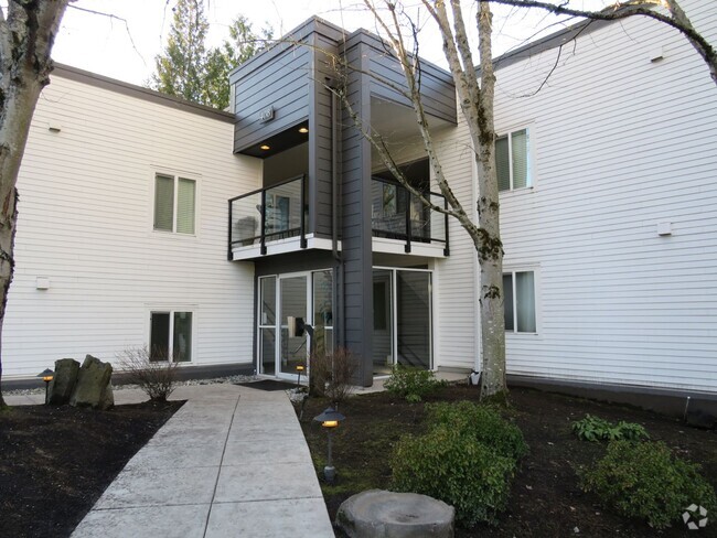 Building Photo - Downtown Kirkland Impeccable 2bed/2ba Cond... Rental