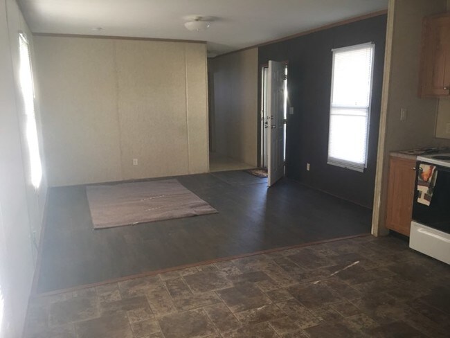 Photo - 4831 Bade Dr