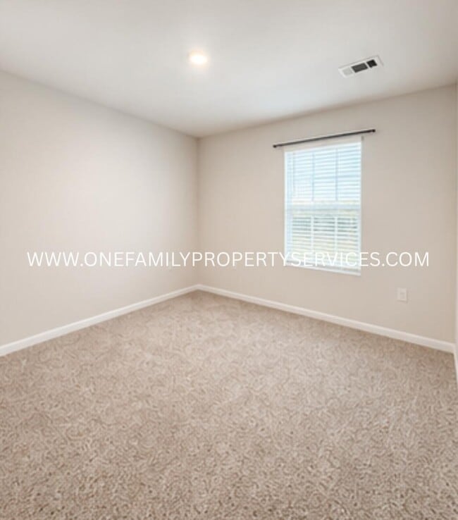 Photo - 2606 Saltgrass Wy