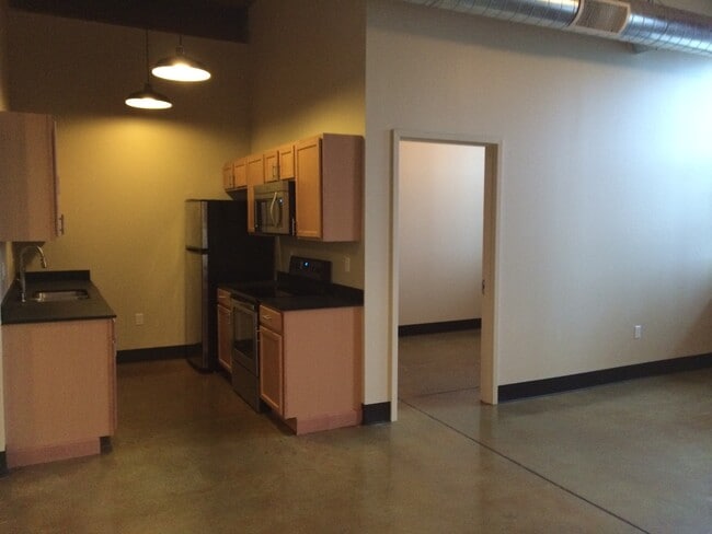 Photo - 100 Main St Unit Apt 431