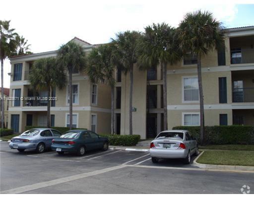 Building Photo - 833 Riverside Dr Unit 837 Rental