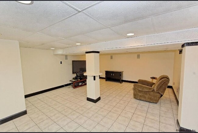 Building Photo - 1297 Coplon Ave