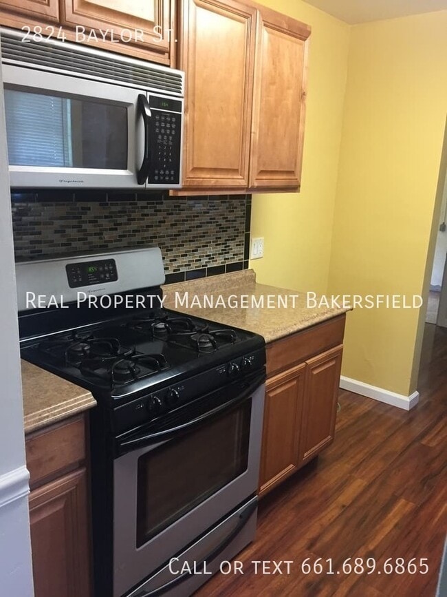 Photo - 2824 Baylor St