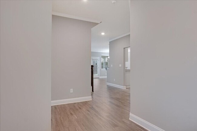 Photo - 5121 Heathbrook Dr
