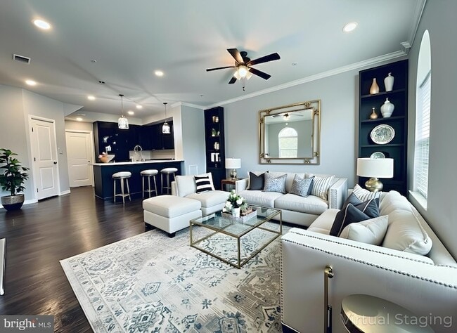 Photo - 5822 Oakdale Vlg Rd