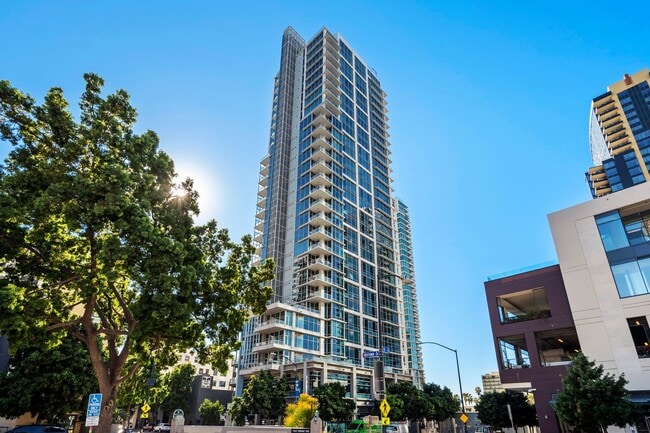 Building Photo - Spectacular Little Italy 2-Bedroom at Sapphire Tower! Small Pet Ok! Available Now! Unit 801