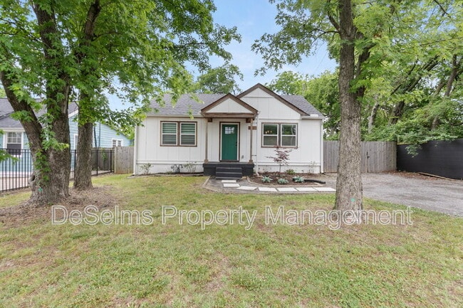 Photo - 927 Chickasaw Ave