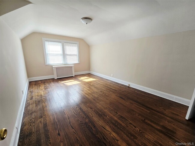 190 Bryant Ave