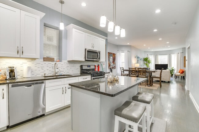 Photo - 4904 W Fulton St Unidad ID1305523P