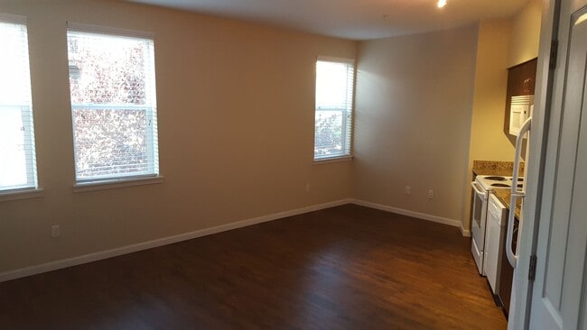 Photo - Cathedral Park