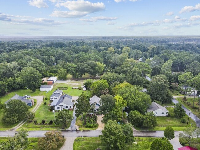 Photo - 312 Beach St