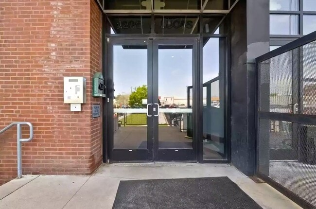 Photo - 2206 Lucas Ave