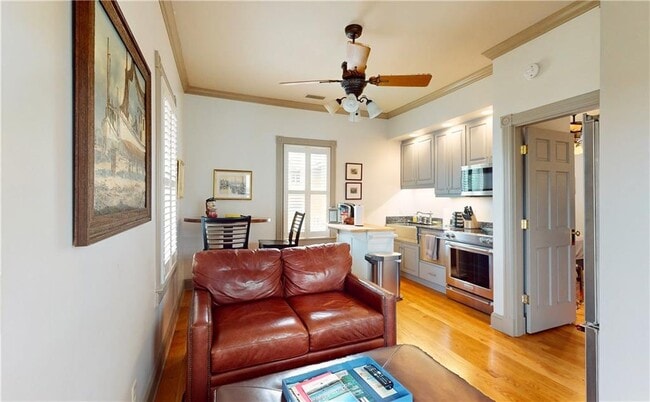 Photo - 804 Howe St Unit B