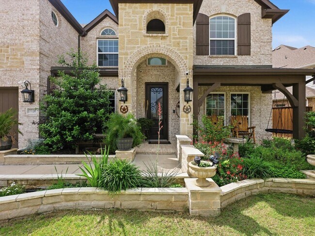 Photo - Luxury Redefined in The Preserve at Pecan Creek.