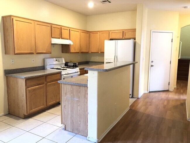 Photo - 6005 Secret Island Dr