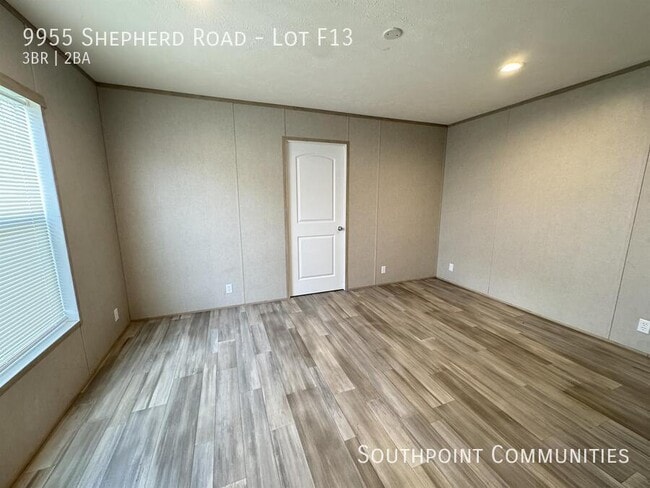 Photo - 9955 Shepherd Rd
