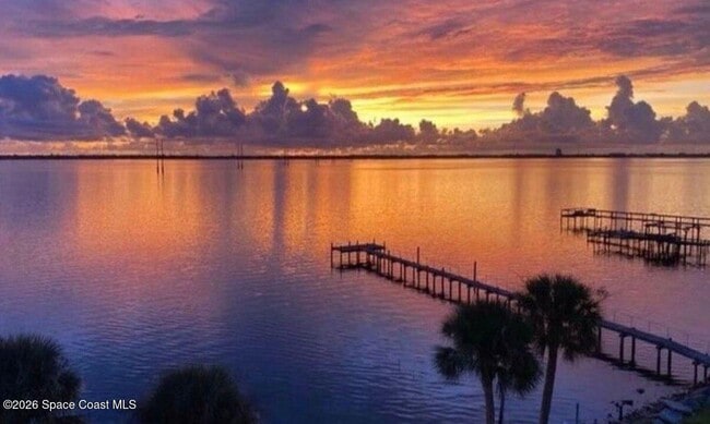 Building Photo - 3901 Dixie Hwy NE Unit 201