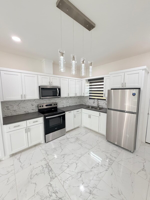 Photo - 2300 E San Andrea St Apartamento Unidad 1