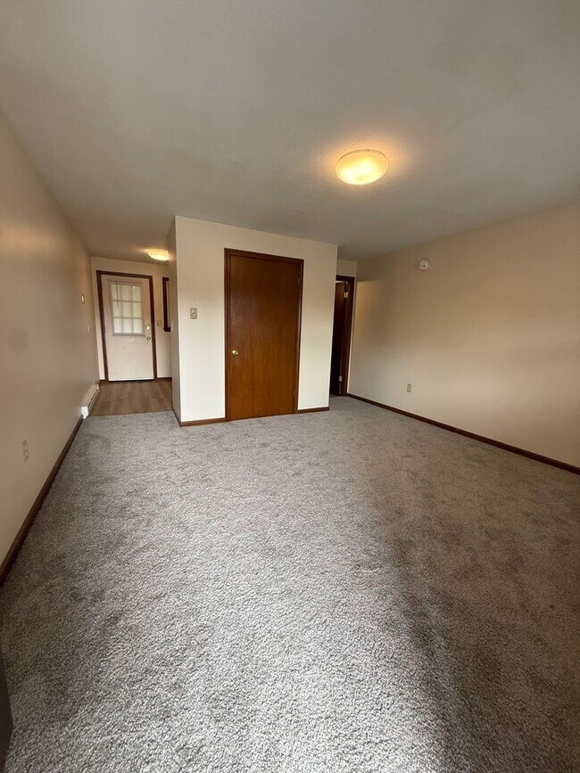 643 Suffield St Unit 29