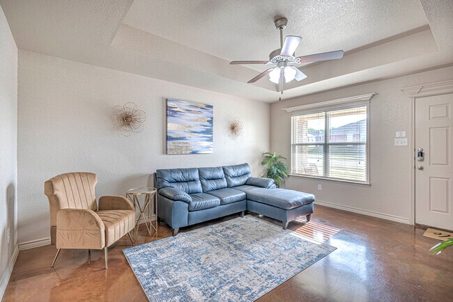 1607 Powder River Dr APT B